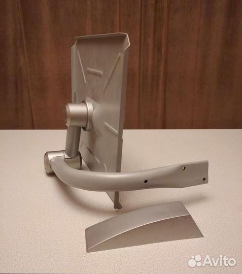 Полка поворотная для телевизора