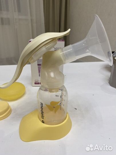Молокоотсос ручной Medela