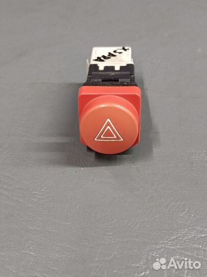 Кнопка аварийки Citroen Xsara