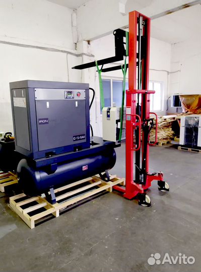 Винтовой компрессор ironmac IC 7,5/8 digi