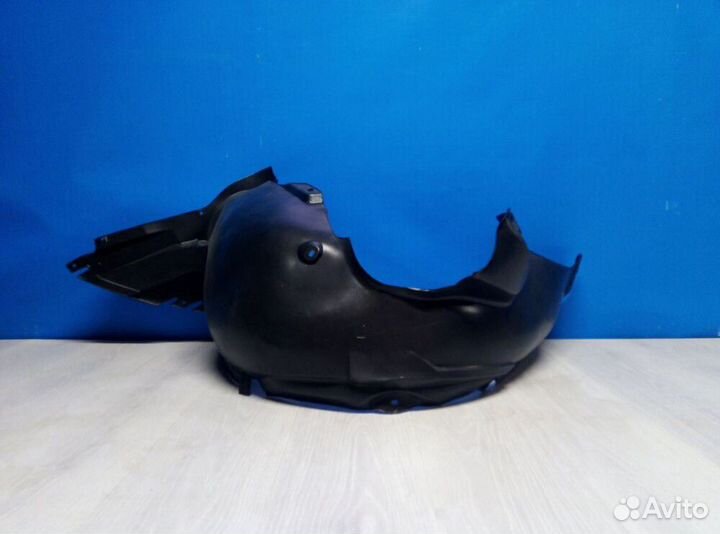 Подкрылок передний VW Polo 6