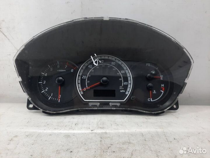 Щиток приборов (приборная панель) Suzuki Swift