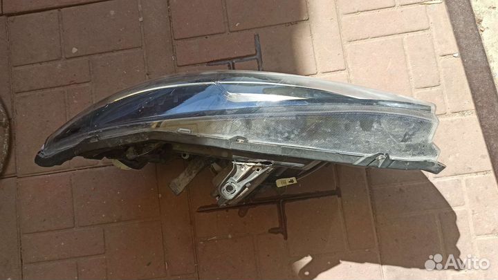 Фара левая LADA Vesta оригинал