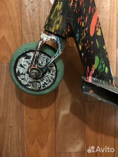 Трюковой самокат