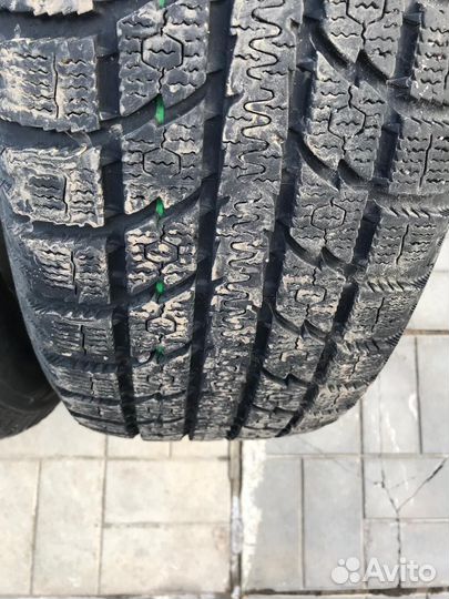 Toyo Observe GSi-5 235/60 R18 107Q