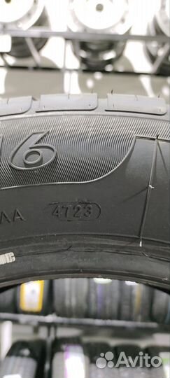 Compasal Smacher 215/55 R16 97W