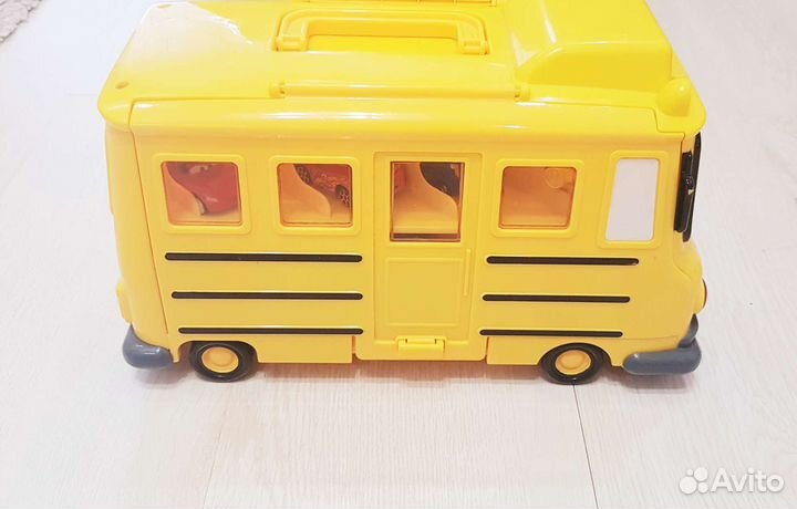 Автобус Скулби Кейс-Гараж Поли Робокар