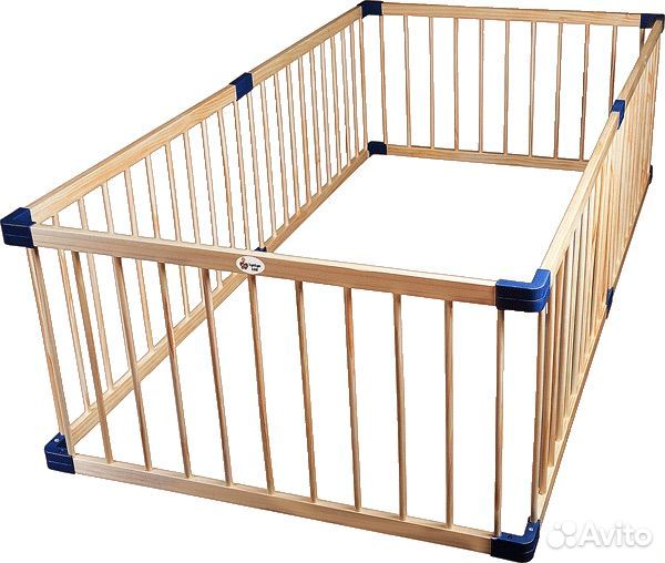 Деревянный манеж для детей