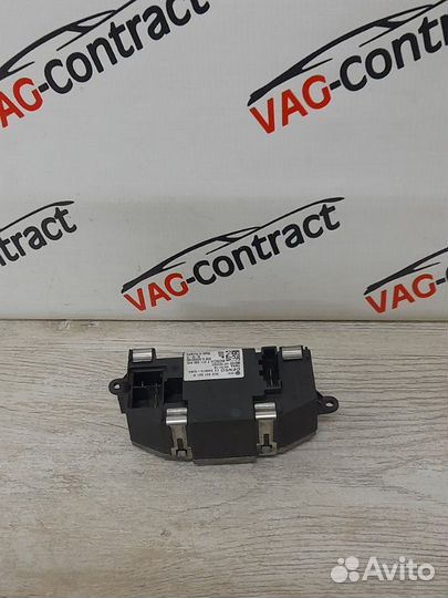 Резистор отопителя Skoda Superb 1.8 cdab 2009