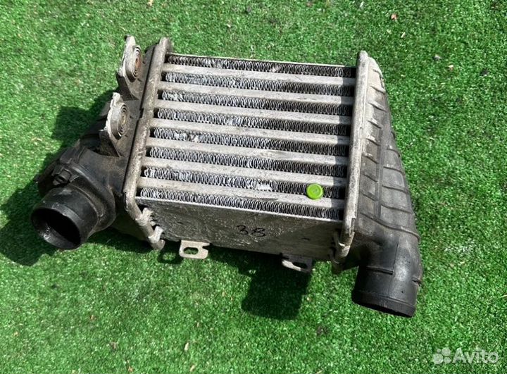 Интеркулер Volkswagen Golf 1.9 1995