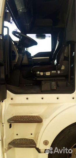 MAN TGX 18.440 с полуприцепом, 2009