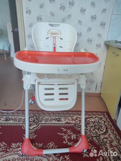 Стул для кормления