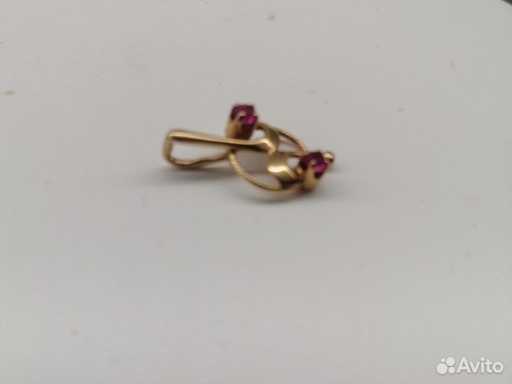 Золотая подвеска