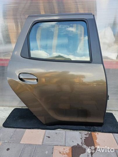 Дверь задняя правая Renault Duster 2