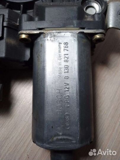 Передний левый стеклоподъёмник Opel Astra G