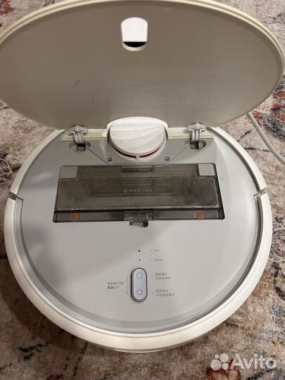 Робот-пылесос Xiaomi Mi Robot Vacuum Cleaner