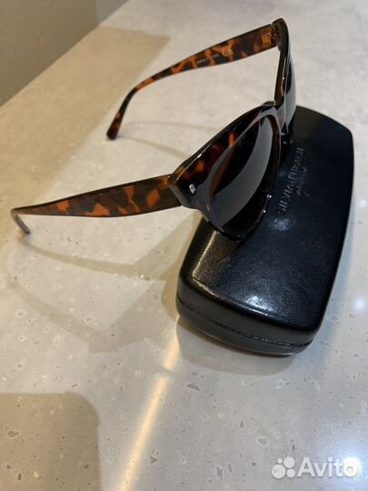 Очки silvian heach