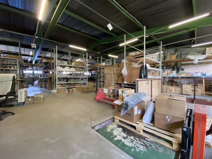 Склад, 620 м²