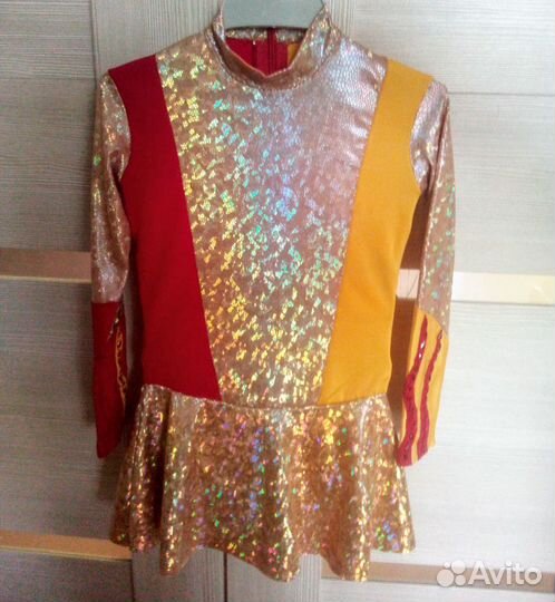 Платье для выступления на 104-110см