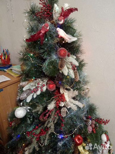 Елка искусственная наряженая 180см