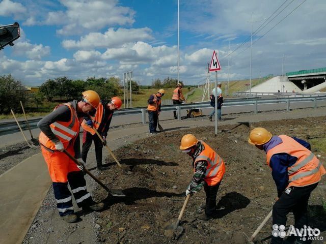 Подсобный рабочий на строительстве