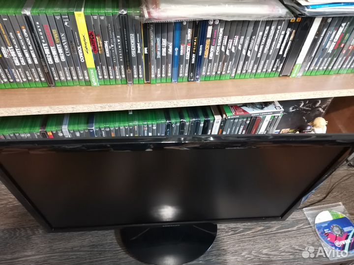 Samsung S24D332H, 1920x1080, 75 Гц, TN