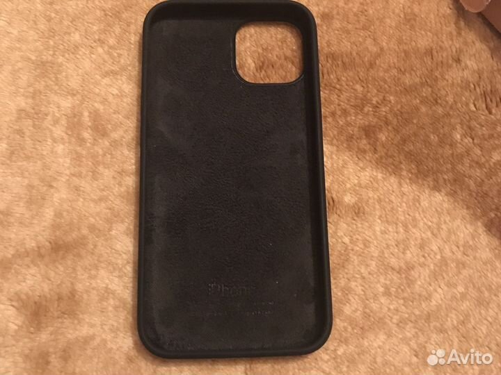 Продам чехол на iPhone 14