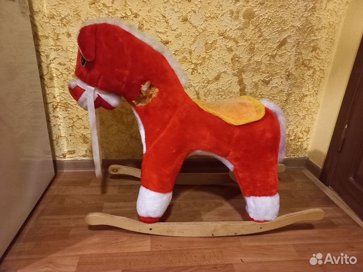 Качалка лошадь