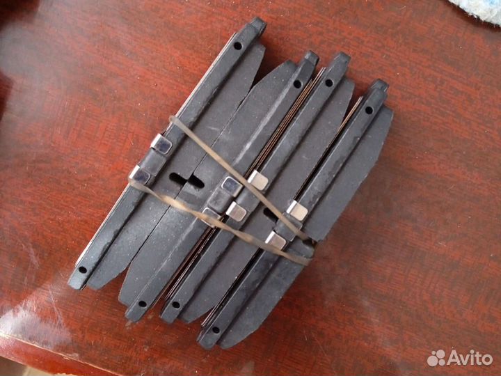 Мазда колодки тормозные