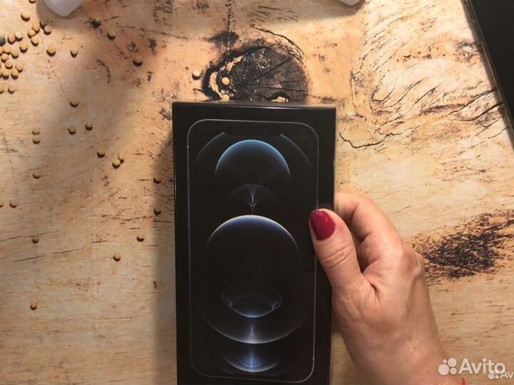 iPhone 12 Pro Max, 256 ГБ