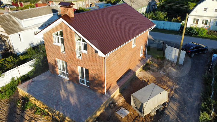 Дом 152 м² на участке 6 сот.