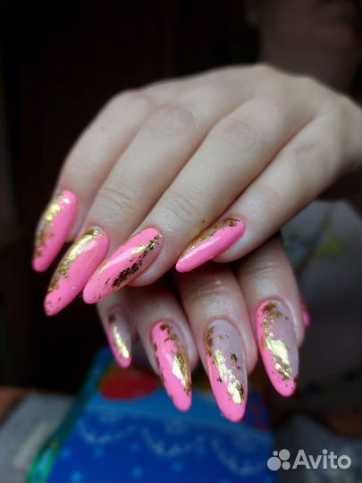 Маникюр,педикюр,наращивание ресниц