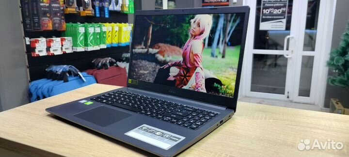 Ноутбук для учебы и развлечений от Acer