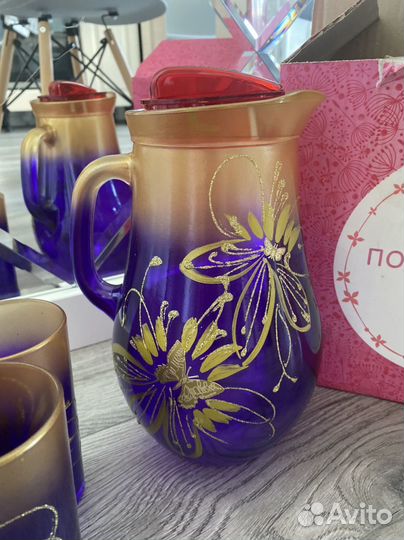 Графин со стаканами