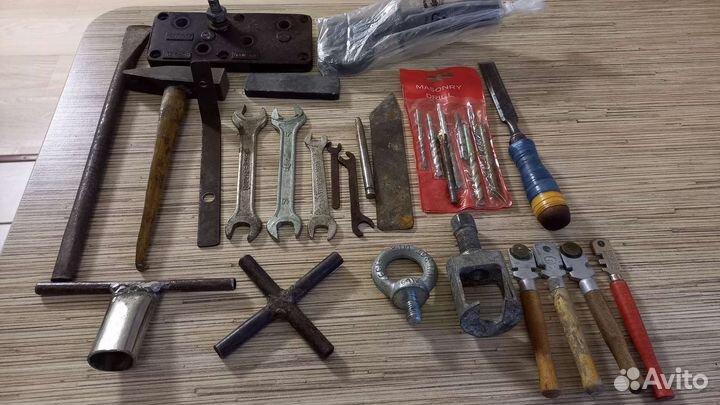 Инструменты