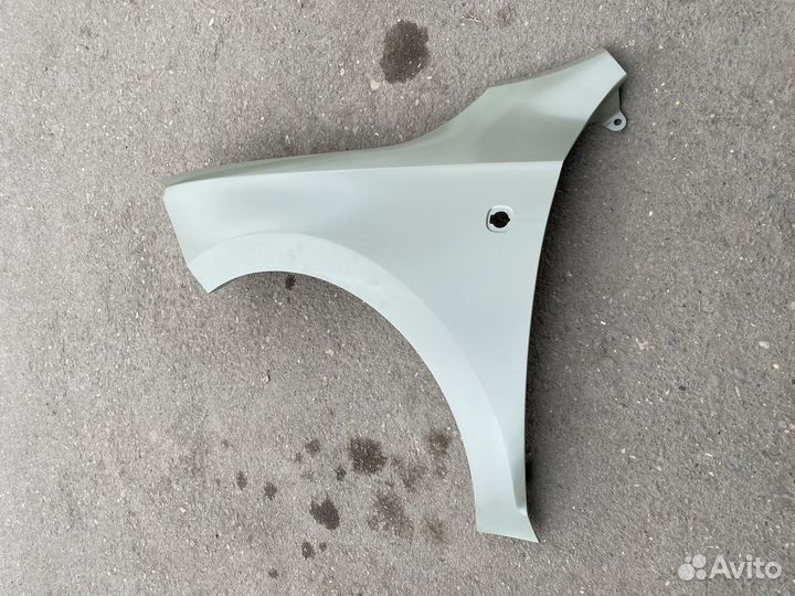 Крыло переднее левое Skoda Rapid 2012-2020