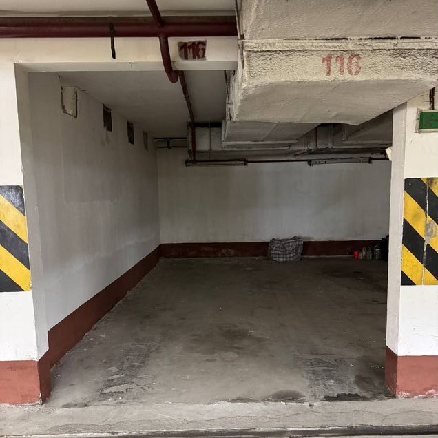 Машиноместо, 18 м²