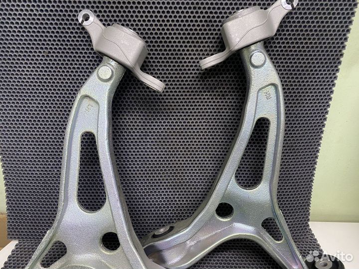 Рычаг передний нижний Mercedes 164