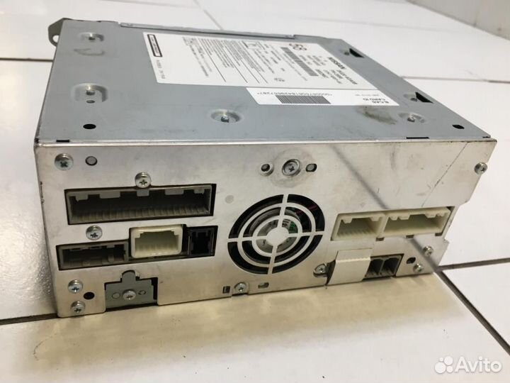 Магнитола Infiniti Q50 V37