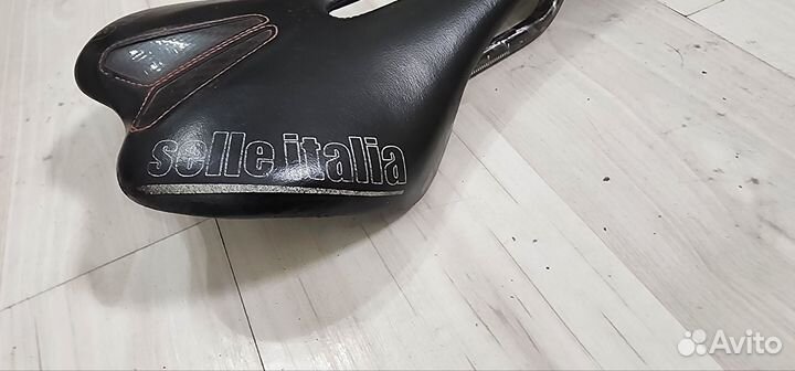 Седло Selle Italia SLR Kit Carbonio Flow (130мм)