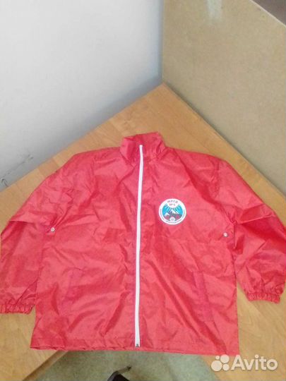 Куртка Ветровка новая