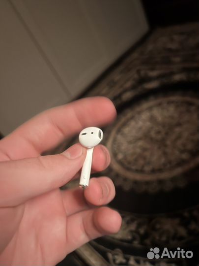 Apple AirPods 2