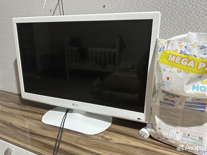 Телевизор ЖК LG (32)