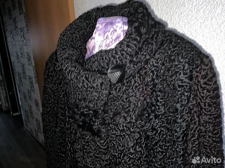 Шуба каракулевая 54-56