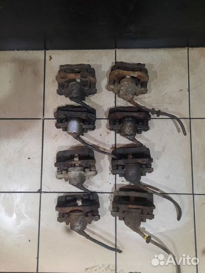 Тормозной суппорт передний LADA 2108-2115