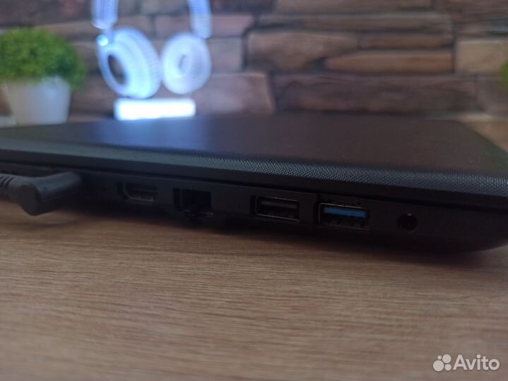 Мощный Игровой ноутбук Lenovo, 2 видеокарты