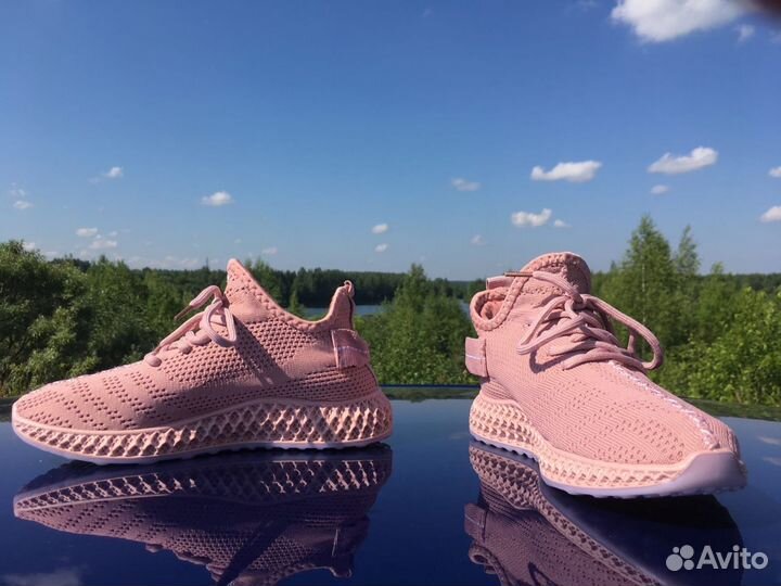 Кроссовки изи Yeezy кремовые Р36-41