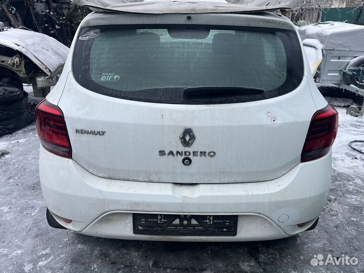 Задняя часть рено сандеро-2