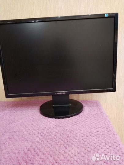 Монитор Philips