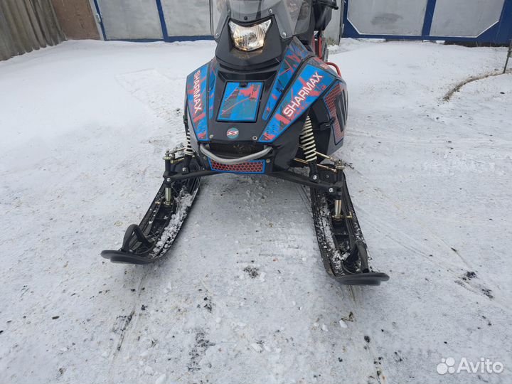 Продам снегоход Шармакс 550 макс про